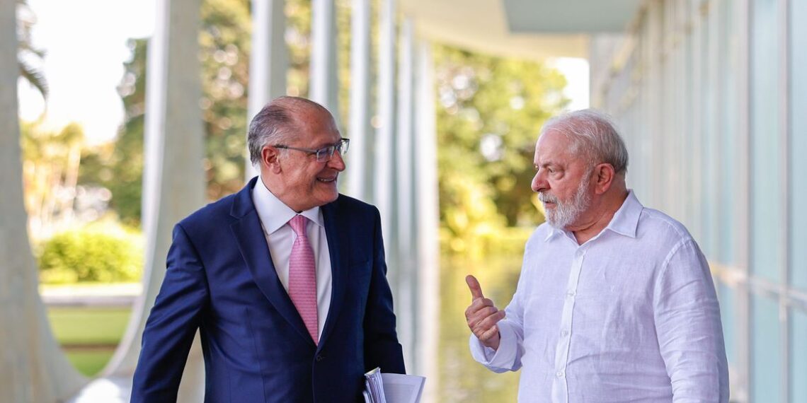 Alckmin e Lula - Foto - Ricardo Stuckert - PR