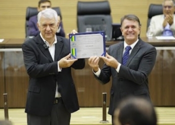 Luizinho Goebel homenageia Adélio Barofaldi e celebra 40 anos do Grupo Rovema em Rondônia