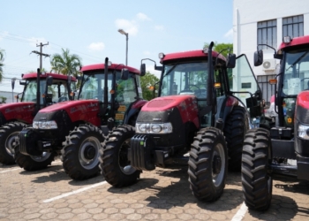 Porto Velho entrega tratores para agricultura familiar e reforça apoio ao produtor rural