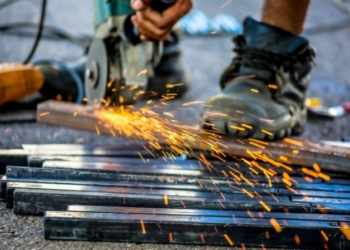 Rondônia abre mais de 3 mil vagas e fortalece inclusão com acesso gratuito ao emprego