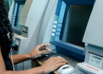 Governo de Rondônia paga mais de R$ 33 milhões em benefícios a servidores da Educação