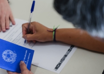 Sine Municipal oferece vaga para atendente de farmácia e outras oportunidades em Porto Velho