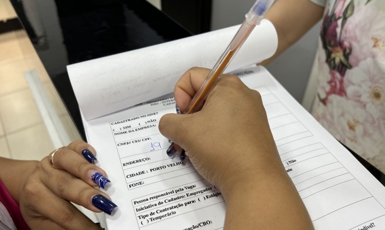 Energisa e Prefeitura abrem curso gratuito de eletricista exclusivo para mulheres em Porto Velho