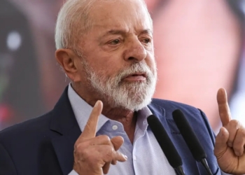 Lula defende soberania latino-americana e diz que região deve ser “zona de paz”