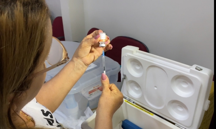 Vacina-Gripe-Foto-Nathalie-Ventura-Secom