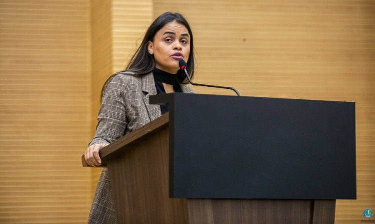 Dra-Taíssa-5-Foto-Assessoria-Parlamentar